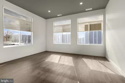 525 N 41st Street #210, Philadelphia, PA 19104 - Photo 7