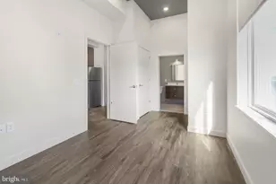 525 N 41st St, Philadelphia, PA 19104 - Photo 17