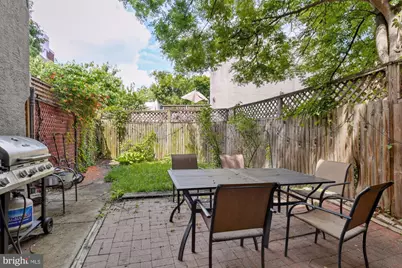 874 N 4th Street, Philadelphia, PA 19123 - Photo 11