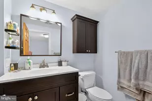 874 N 4th St, Philadelphia, PA 19123 - Photo 23