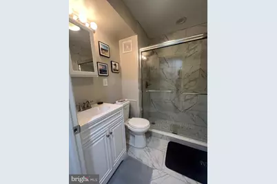 1820 Pine Street #3F, Philadelphia, PA 19103 - Photo 15