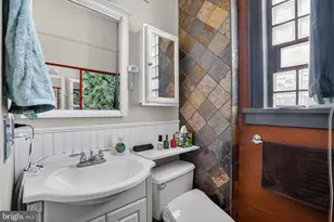 440 E Girard Ave, Philadelphia, PA 19125 - Photo 17
