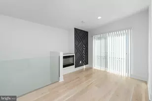 2517 Cedar St, Philadelphia, PA 19125 - Photo 13