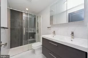 2517 Cedar St, Philadelphia, PA 19125 - Photo 3