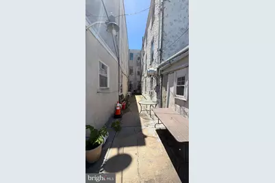 1517 Christian Street, Philadelphia, PA 19146 - Photo 3