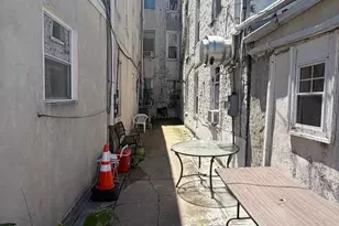 1517 Christian St, Philadelphia, PA 19146 - Photo 3