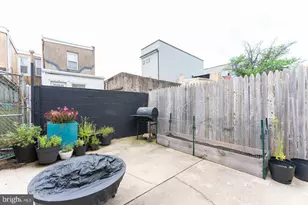 2633 Almond St, Philadelphia, PA 19125 - Photo 3