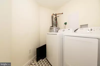 687 N Broad Street #2R, Philadelphia, PA 19123 - Photo 11