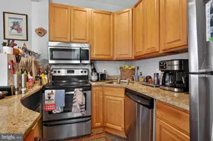 1776 Waterloo St, Philadelphia, PA 19122 - Photo 7