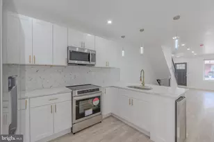 5542 Pemberton St, Philadelphia, PA 19143 - Photo 9