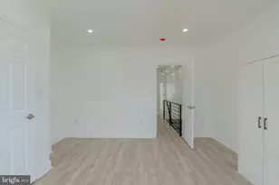 5542 Pemberton St, Philadelphia, PA 19143 - Photo 15