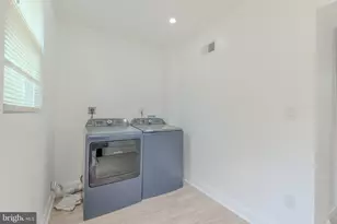 5542 Pemberton St, Philadelphia, PA 19143 - Photo 13