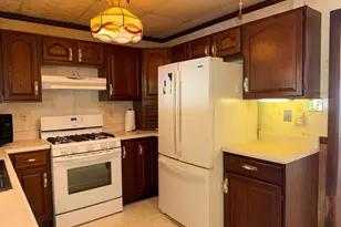 3669 N Hereford Ln, Philadelphia, PA 19114 - Photo 9