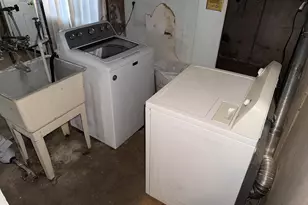 3669 N Hereford Ln, Philadelphia, PA 19114 - Photo 61