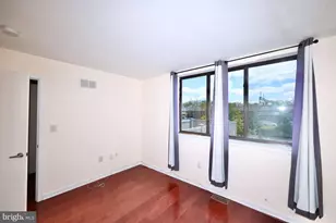 621 N 10th St, Philadelphia, PA 19123 - Photo 27