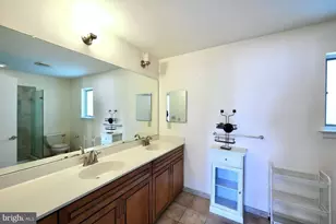 621 N 10th St, Philadelphia, PA 19123 - Photo 15