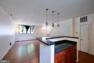 621 N 10th St, Philadelphia, PA 19123 - Photo 11