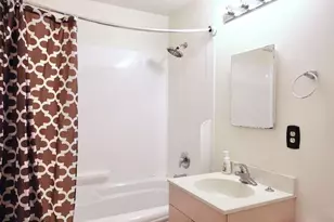 621 N 10th St, Philadelphia, PA 19123 - Photo 21