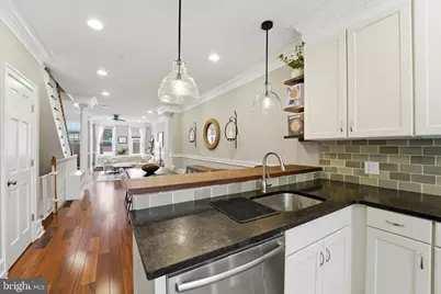 2520 Brown Street, Philadelphia, PA 19130 - Photo 11