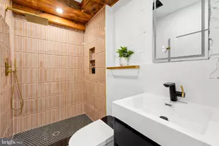 2506 E York St, Philadelphia, PA 19125 - Photo 15