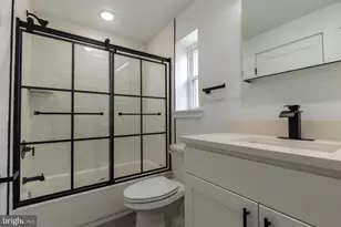 2132 Pine St, Philadelphia, PA 19103 - Photo 13