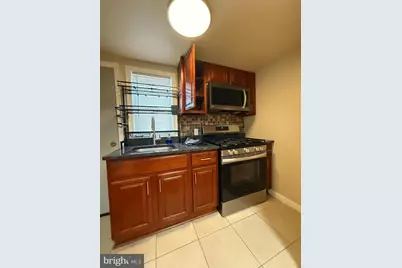 342 Gladstone Street, Philadelphia, PA 19148 - Photo 5