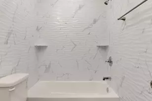 624 N 35th St, Philadelphia, PA 19104 - Photo 27