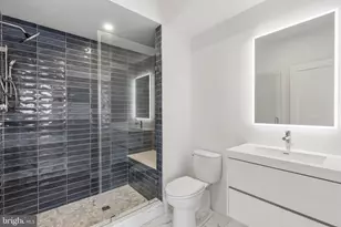 1342 S Bouvier St, Philadelphia, PA 19146 - Photo 15