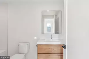 1342 S Bouvier St, Philadelphia, PA 19146 - Photo 21