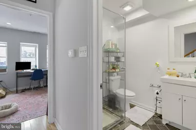 530 E Girard Avenue #2, Philadelphia, PA 19125 - Photo 11