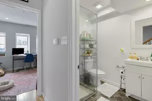 530 E Girard Ave, Philadelphia, PA 19125 - Photo 11
