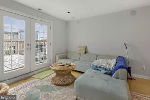 530 E Girard Ave, Philadelphia, PA 19125 - Photo 3