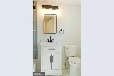 1229 S Warnock Street, Philadelphia, PA 19147 - Photo 11