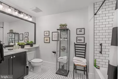 717 S Columbus Boulevard #1416, Philadelphia, PA 19147 - Photo 25