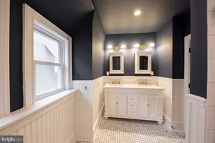 813 S 49th St, Philadelphia, PA 19143 - Photo 39
