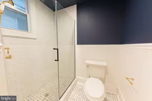 813 S 49th St, Philadelphia, PA 19143 - Photo 37