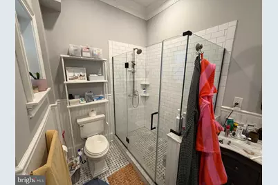 813 S 49th Street, Philadelphia, PA 19143 - Photo 9