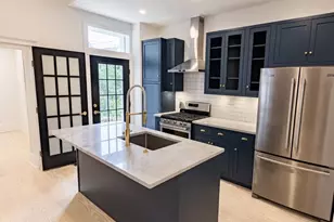 813 S 49th St, Philadelphia, PA 19143 - Photo 17