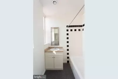 532 Spruce Street #11, Philadelphia, PA 19106 - Photo 31