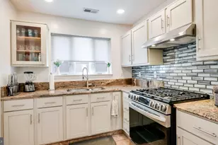 1811 N Franklin St, Philadelphia, PA 19122 - Photo 13