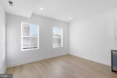 630 W Cumberland Street #2, Philadelphia, PA 19133 - Photo 9