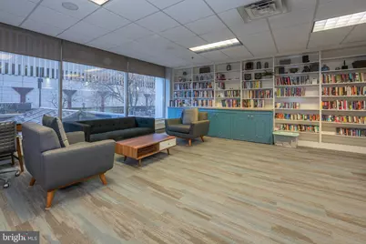 1900 John F Kennedy Boulevard #1808, Philadelphia, PA 19103 - Photo 17