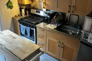 2013 Moravian St, Philadelphia, PA 19103 - Photo 5