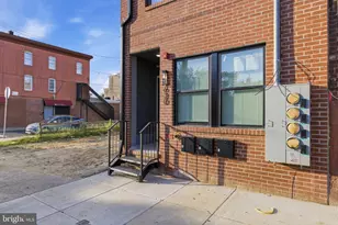 630 W Cumberland St, Philadelphia, PA 19133 - Photo 21