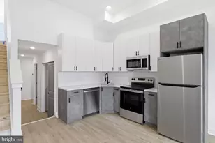 630 W Cumberland St, Philadelphia, PA 19133 - Photo 9