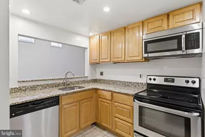 2837 Cambridge Street #2, Philadelphia, PA 19130 - Photo 5