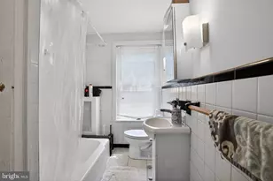 2124 Spruce St, Philadelphia, PA 19103 - Photo 13