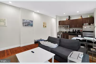 2124 Spruce Street #3R, Philadelphia, PA 19103 - Photo 3
