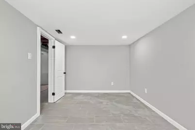 6908 Roosevelt Boulevard, Philadelphia, PA 19149 - Photo 35