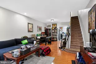 945 Daly St, Philadelphia, PA 19148 - Photo 5